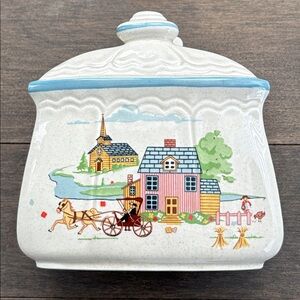 JAMESTOWN Country Home Vintage Ceramic Napkin Holder, Farmhouse Decor Kitchen